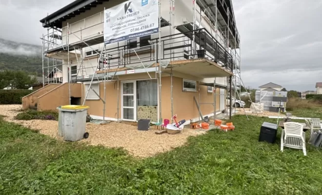 Rénovation d'isolation extérieure de maison à Bellegarde, Annecy, KARA FRERES